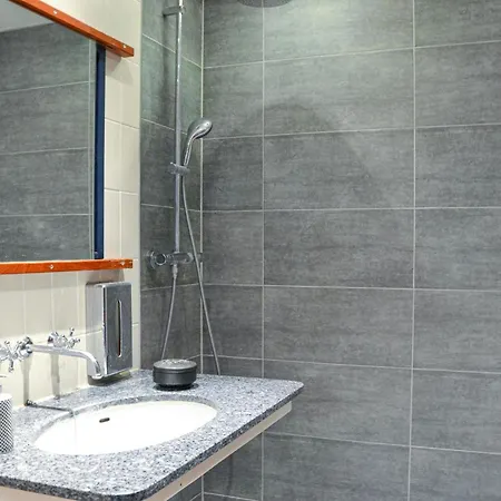Appartamento 3 Bedroom Lovely In *